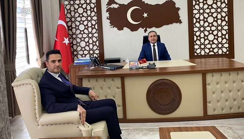 Yeni Milli Eğitim Müdüründen Kaymakam Demir’e ziyaret.