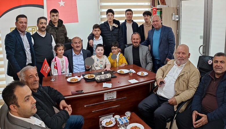 İstanbulda ki Elbistanlılar Derneğinde Bayramlaşma programı düzenlendi.