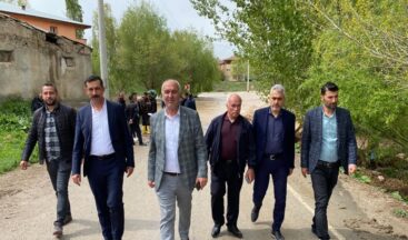 Başkan Tıraş Geçit mahallesindeki sel baskının yerinde inceledi.