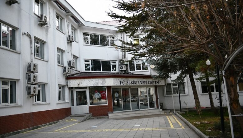 Elbistan Belediyesi uyardı, cezalı duruma düşmeyin.