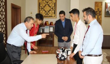 Elbistanlı Öğrenciler Robot Tasarım Yarışmasında Türkiye Birincisi oldu.