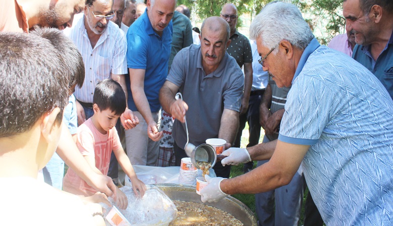 Çiçek Mahallesinde Aşure etkinliği düzenlendi.