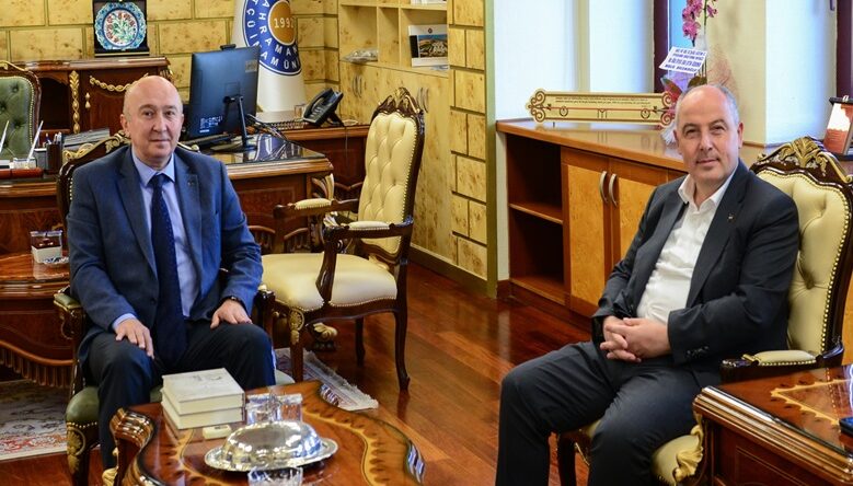 Vali Ömer Faruk Coşkun’dan Rektör Yasım’a Hayırlı Olsun Ziyareti.