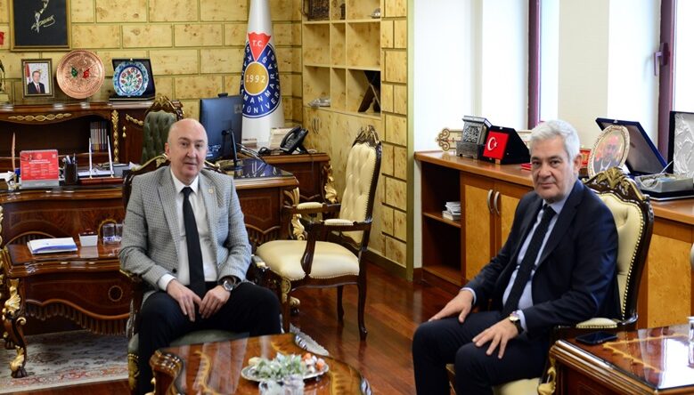 İl Sağlık Müdürü Öksüz’den Rektör Yasım’a Ziyaret.