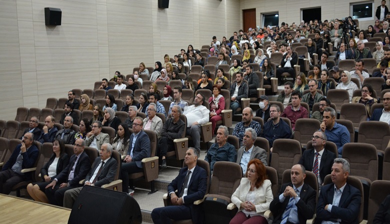 KSÜ’de “Üniversitelerimiz Neden İlk 500’e Giremiyor?” Konferansı