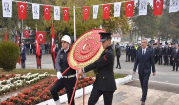 Atamızı Saygı İle Andık.