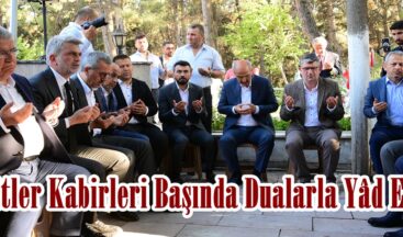 Şehitler Kabirleri Başında Dualarla Yâd Edildi.