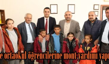 İlk ve ortaokul öğrencilerine mont yardımı yapıldı..