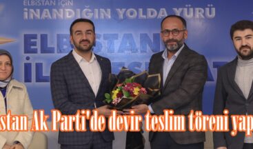 Elbistan Ak Parti’de devir teslim töreni yapıldı.