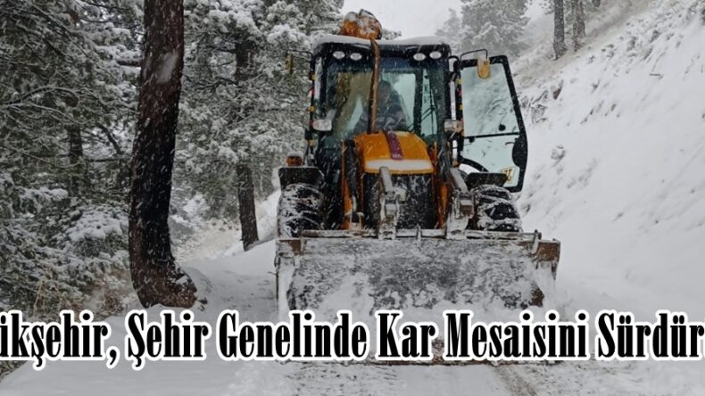 Büyükşehir, Şehir Genelinde Kar Mesaisini Sürdürüyor.
