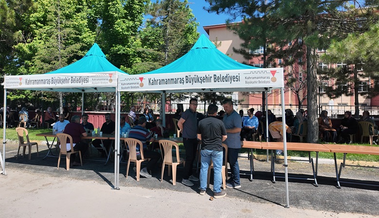 Gençler Sınavda, Büyükşehir Yanlarında.