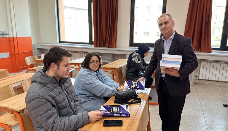 Büyükşehir’den Özel Gereksinimli Vatandaşlara Sınav Yolunda Büyük Destek.