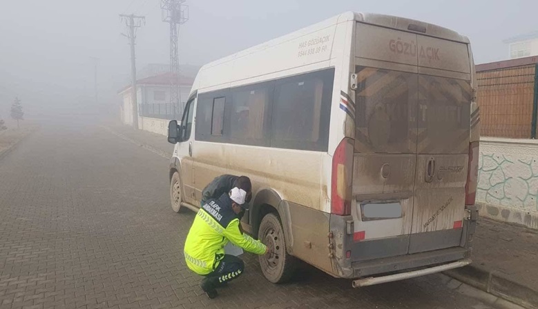 23 Bin 573 araç ve sürücü kontrol edildi.