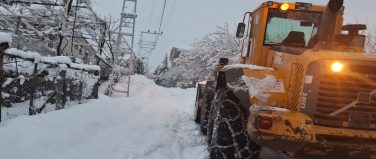 Büyükşehir Kar Mesaisini Sürdürüyor; Ekiplerden Kesintisiz Çalışma