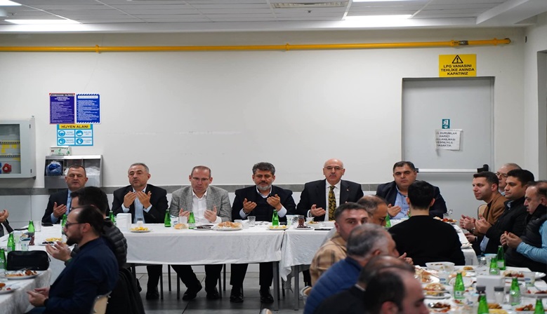 KSÜ Rektörü Prof. Dr. Mahmut Ak, Türkoğlu OSB İftar Programına Katıldı.