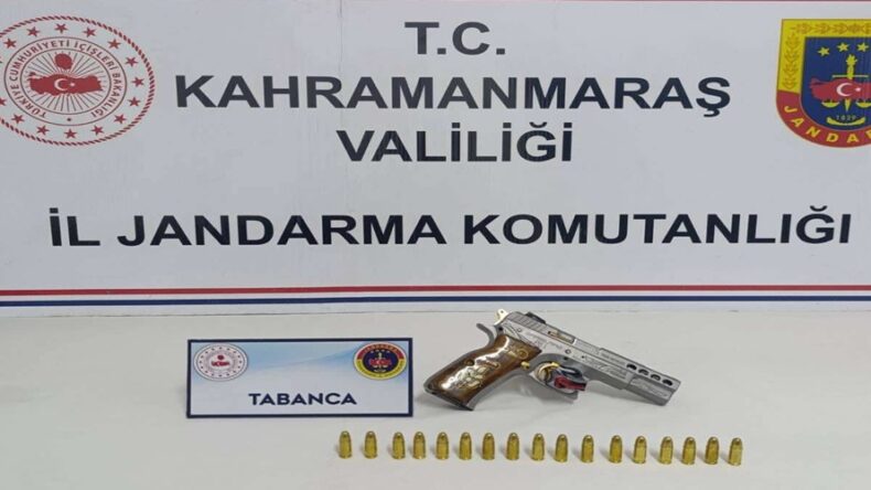 Jandarma, aranan şahıslara göz açtırmıyor.