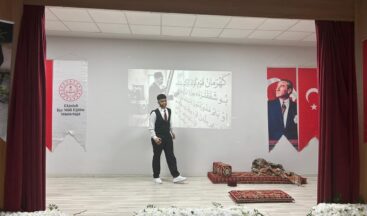 Mehmet Akif Ersoy, Ekinözü’nde de anıldı.