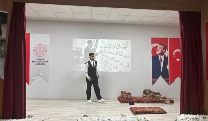 Mehmet Akif Ersoy, Ekinözü’nde de anıldı.