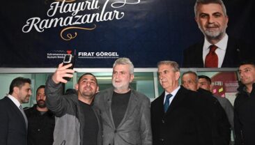 Büyükşehir, Ramazan Bereketini Ekinözü’ne Taşıdı.