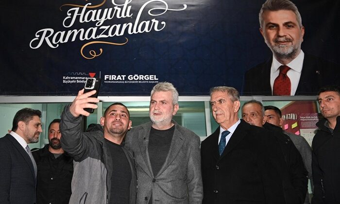 Büyükşehir, Ramazan Bereketini Ekinözü’ne Taşıdı.