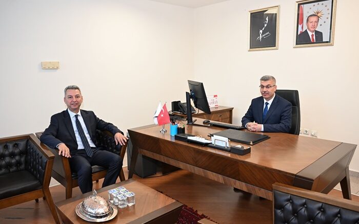 Üniversitemiz Genel Sekreterliğine Prof. Dr. Fatih Tiyek Atandı.