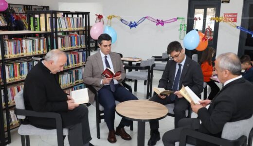 Elbistan’da Kütüphaneler Haftası programı düzenlendi.