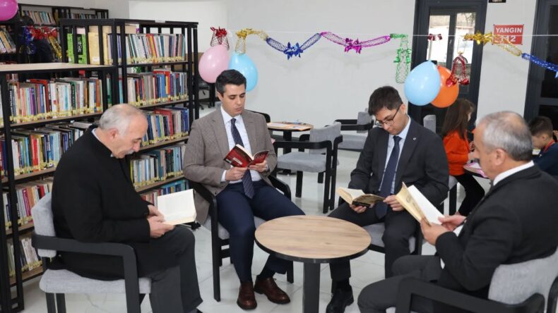 Elbistan’da Kütüphaneler Haftası programı düzenlendi.