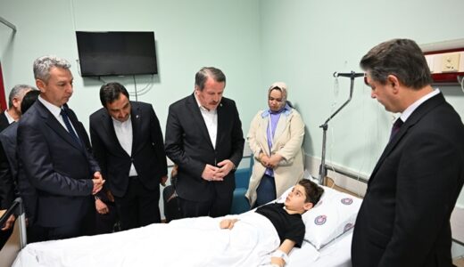 Memur-Sen Genel Başkanı Ali Yalçın KSÜ Tıp Fakültesi Hastanesinde Tedavi Gören Yaralıları Ziyaret Etti.