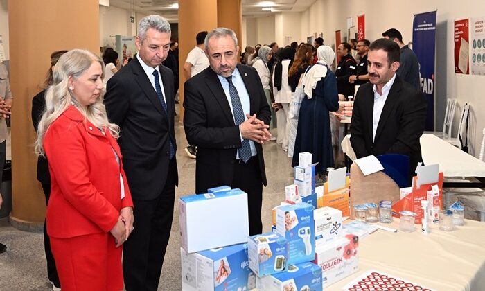 KSÜ, Eczacılık Kongresine Ev Sahipliği Yaptı.