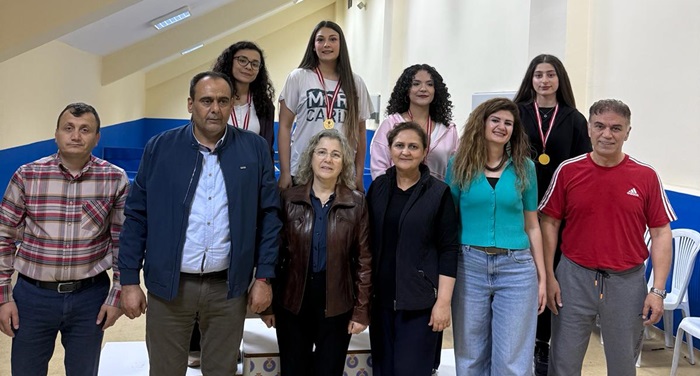 Gençlik Haftası Etkinlikleri Kapsamında Düzenlenen Masa Tenisi Turnuvası Sona Erdi.