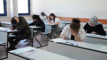 Büyükşehirden Gençlere YKS Öncesi “Son Prova” Desteği.