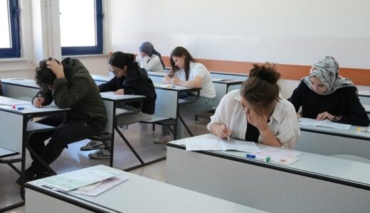 Büyükşehirden Gençlere YKS Öncesi “Son Prova” Desteği.