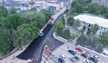 Büyükşehir, Elbistan Pınarbaşı Caddesi’nde Asfalt Serimine Başladı.