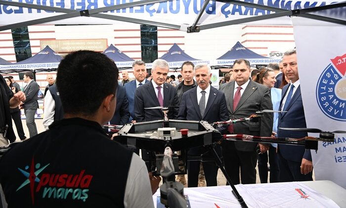 Teknoloji Tutkunu Gençler Robotik Festivalinde Buluştu.