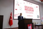 YÖK’te Geleceğin Meslekleri ve Eğitim Modelleri Görüşüldü.
