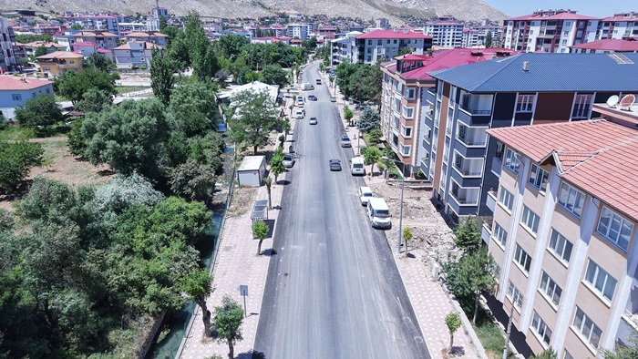 Büyükşehir, Pınarbaşı Caddesi’nde İlk Etabı Tamamladı.
