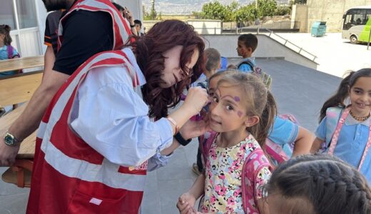 Büyükşehir’in Gençlik Meclisi Çocukların Neşesine Neşe Kattı.