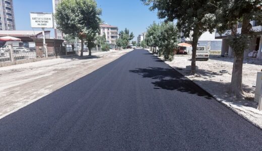 Büyükşehir, Elbistan Söğütlü Caddesi’ni Modern Görünümüne Kavuşturuyor.