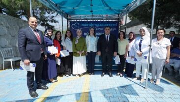 Engelsiz Yaşam Merkezi’nde Emek ve Başarı Sergisi.