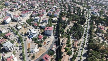 Büyükşehir, Mükremin Halil Caddesi’nde İlk Etabı Tamamladı.