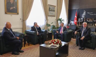 Belediye Başkanlarından Özgür Özel’e ziyaret.