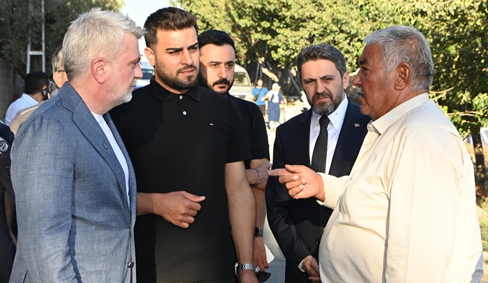 Dulkadiroğlu Aslanbey’de Sıcak Asfalt Çalışmalarında Son Dokunuşlar.