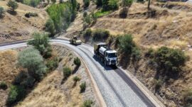 Büyükşehir’den Ekinözü Kırsalında Ulaşımı İyileştiren Bir Yatırım Daha.