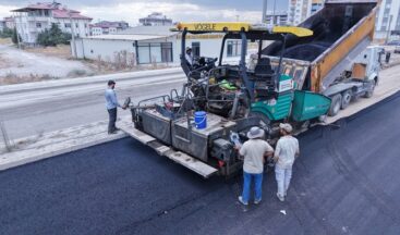 Elbistan’da Büyükşehir’in Asfalt Çalışmalarına Esnaf ve Vatandaştan Tam Not.